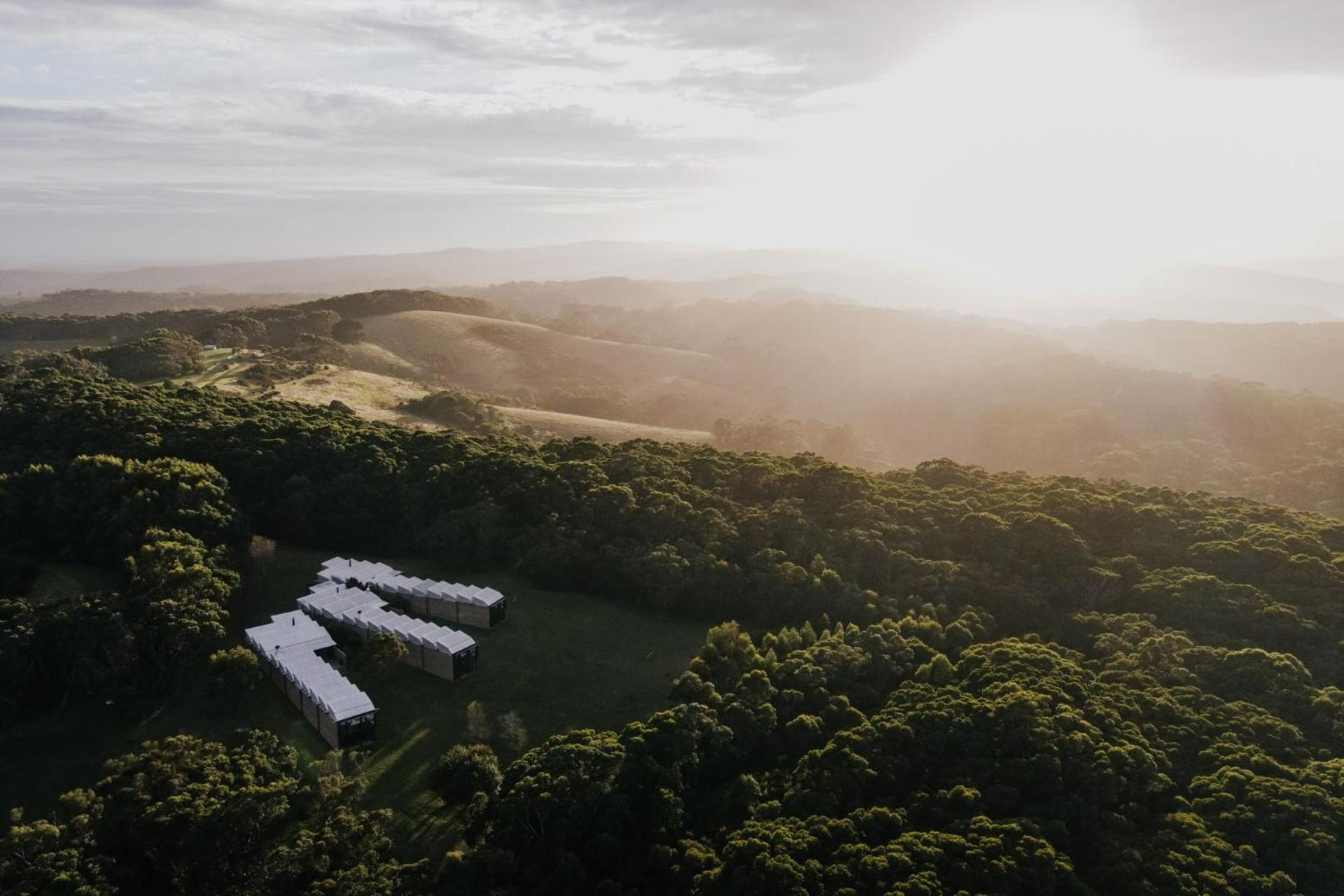 Alkina Lodge Nuru Wattle Hill ภายนอก รูปภาพ